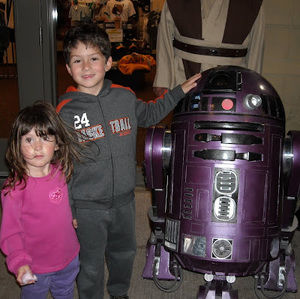 Meet your Posher, Jose